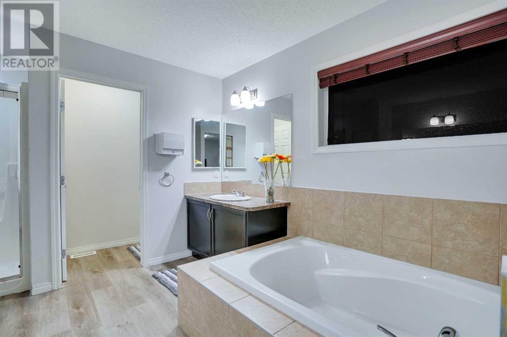 Single Family House for Sale in  Coventry Hills Way NE Coventry Hills Calgary 
