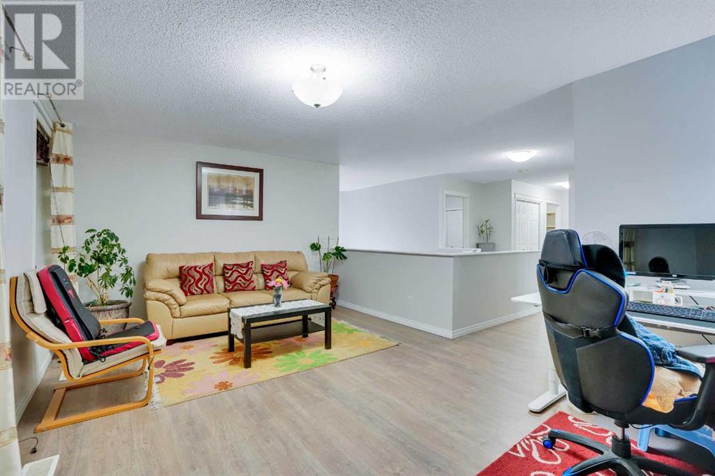 Single Family House for Sale in  Coventry Hills Way NE Coventry Hills Calgary 