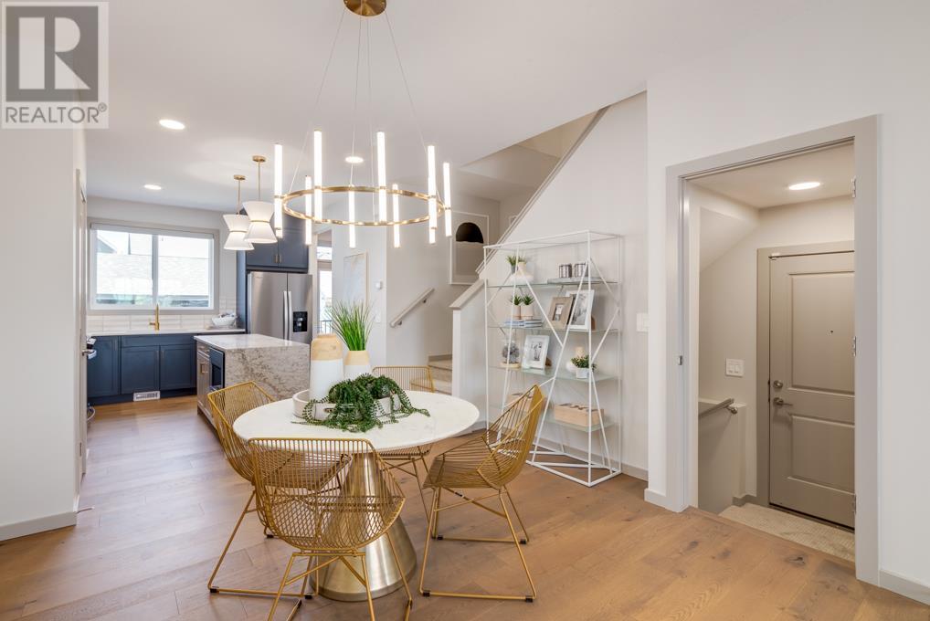 Single Family House for Sale in  Starling Boulevard NW Moraine Calgary 