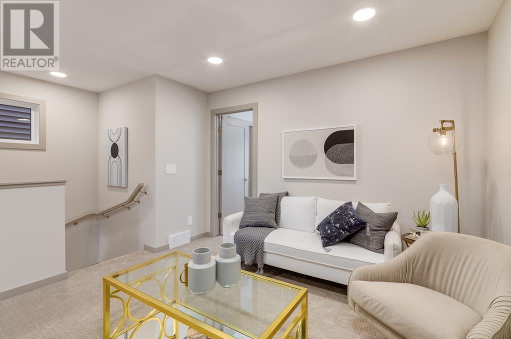 Single Family House for Sale in  Starling Boulevard NW Moraine Calgary 