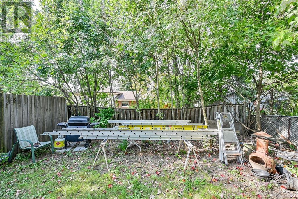 Photo 33 of 942 Upper Gage Avenue, Hamilton ON