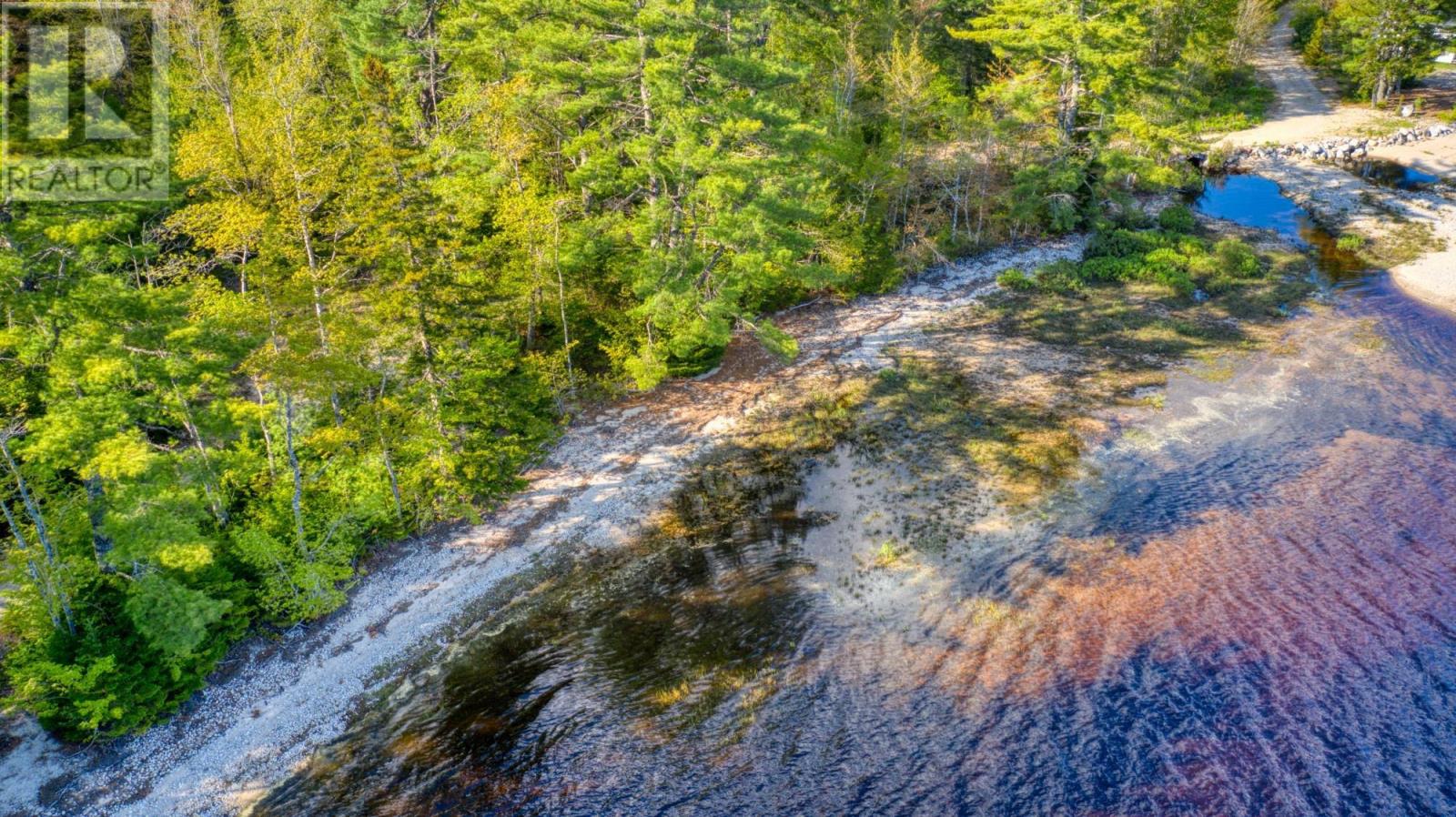 Property 25 of 43 of 2480 Woodstock Road