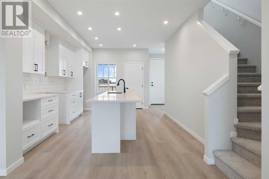 Single Family House for Sale in  Creekview Drive SW Pine Creek Calgary 