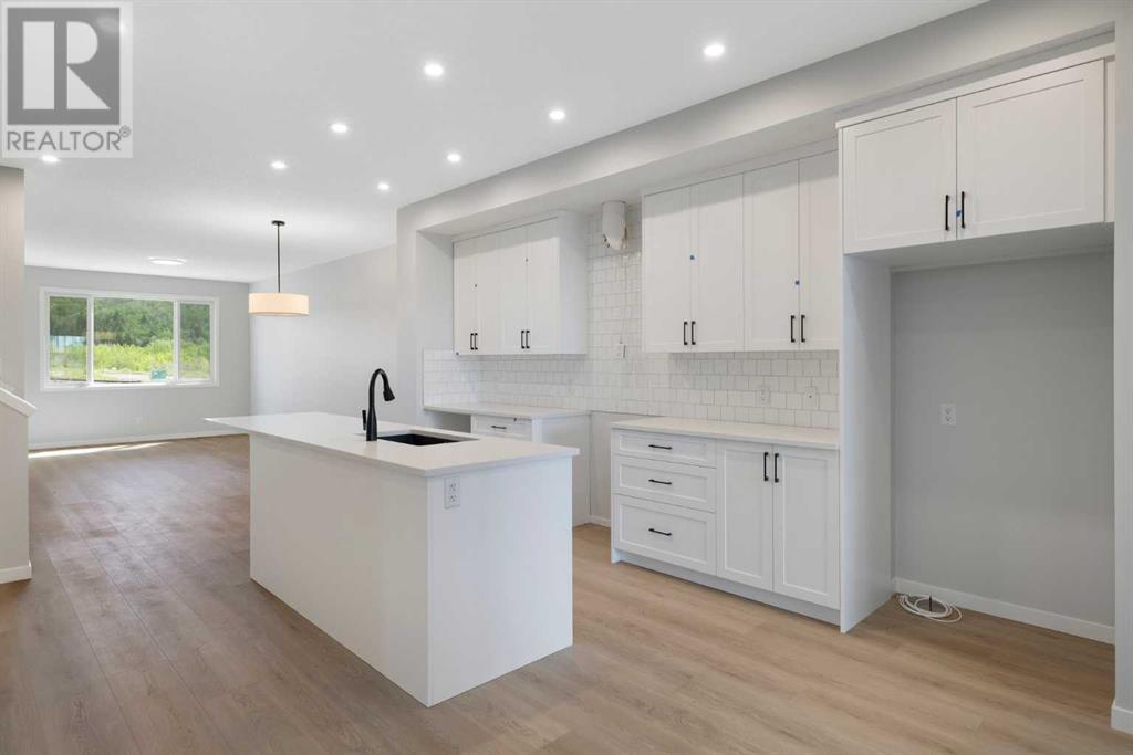 Single Family House for Sale in  Creekview Drive SW Pine Creek Calgary 