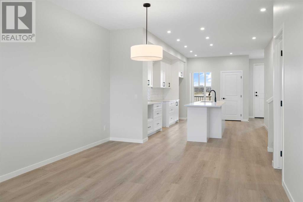Single Family House for Sale in  Creekview Drive SW Pine Creek Calgary 