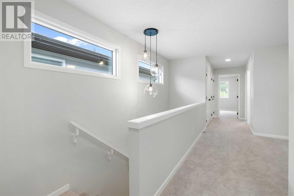 Single Family House for Sale in  Creekview Drive SW Pine Creek Calgary 