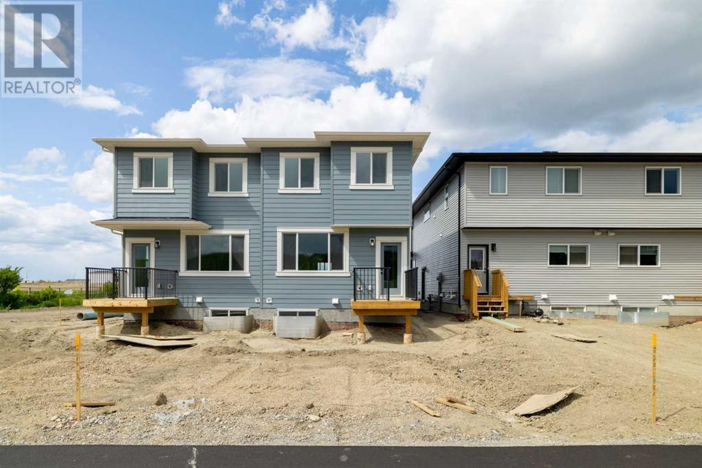 Single Family House for Sale in  Creekview Drive SW Pine Creek Calgary 