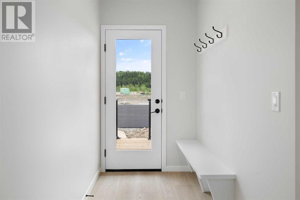 Single Family House for Sale in  Creekview Drive SW Pine Creek Calgary 