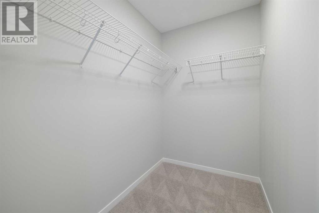 Single Family House for Sale in  Creekview Drive SW Pine Creek Calgary 