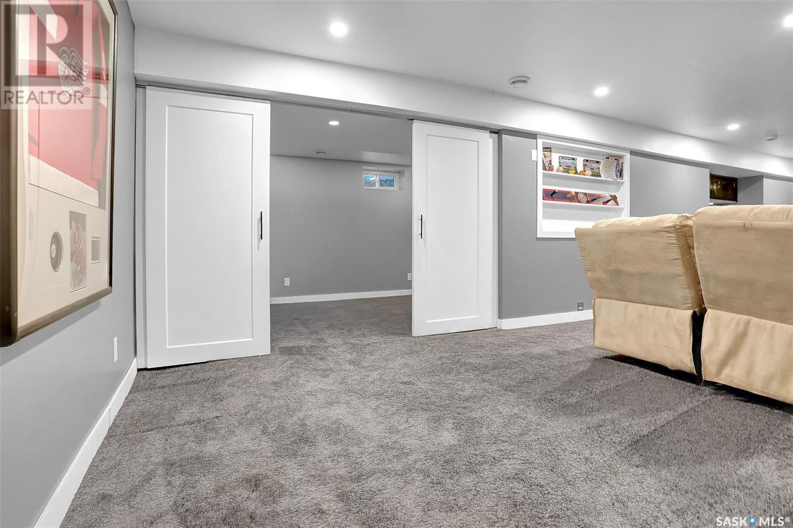 Single Family House Bungalow for Sale in  Habkirk DRIVE Regina 