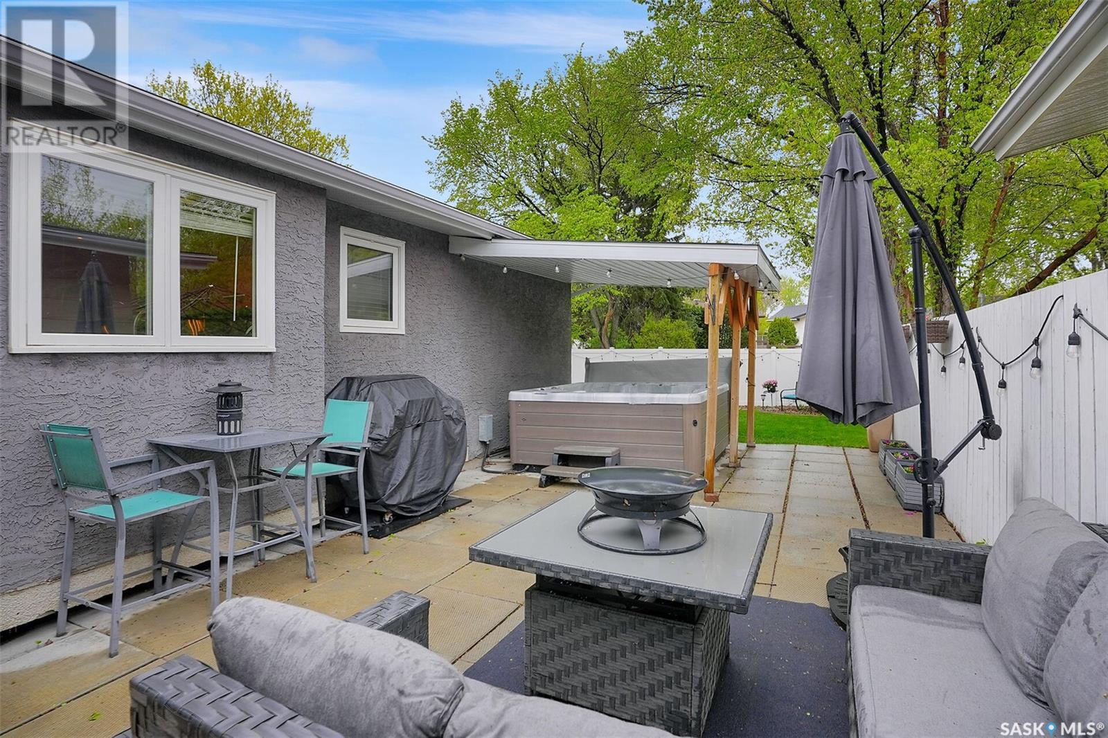Single Family House Bungalow for Sale in  Habkirk DRIVE Regina 
