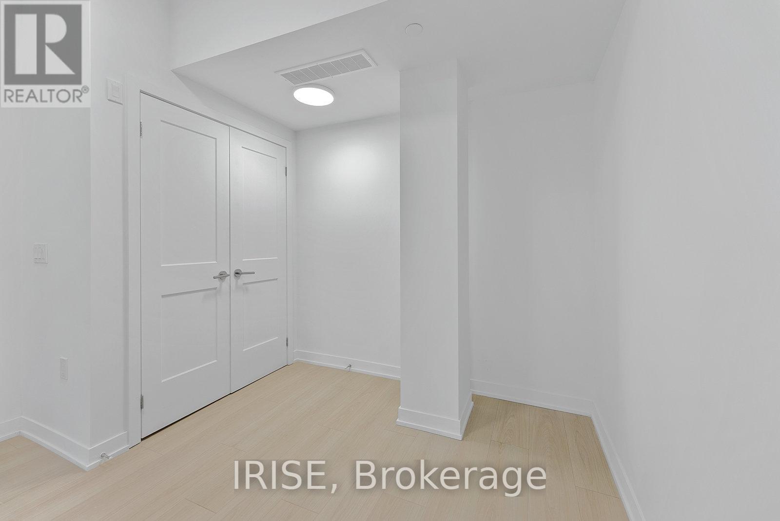 Photo 8 of 202 485 Logan Avenue, Toronto ON