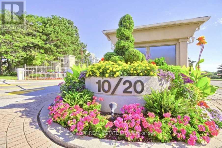 Photo 2 of 1030 10 Guildwood Parkway, Toronto ON