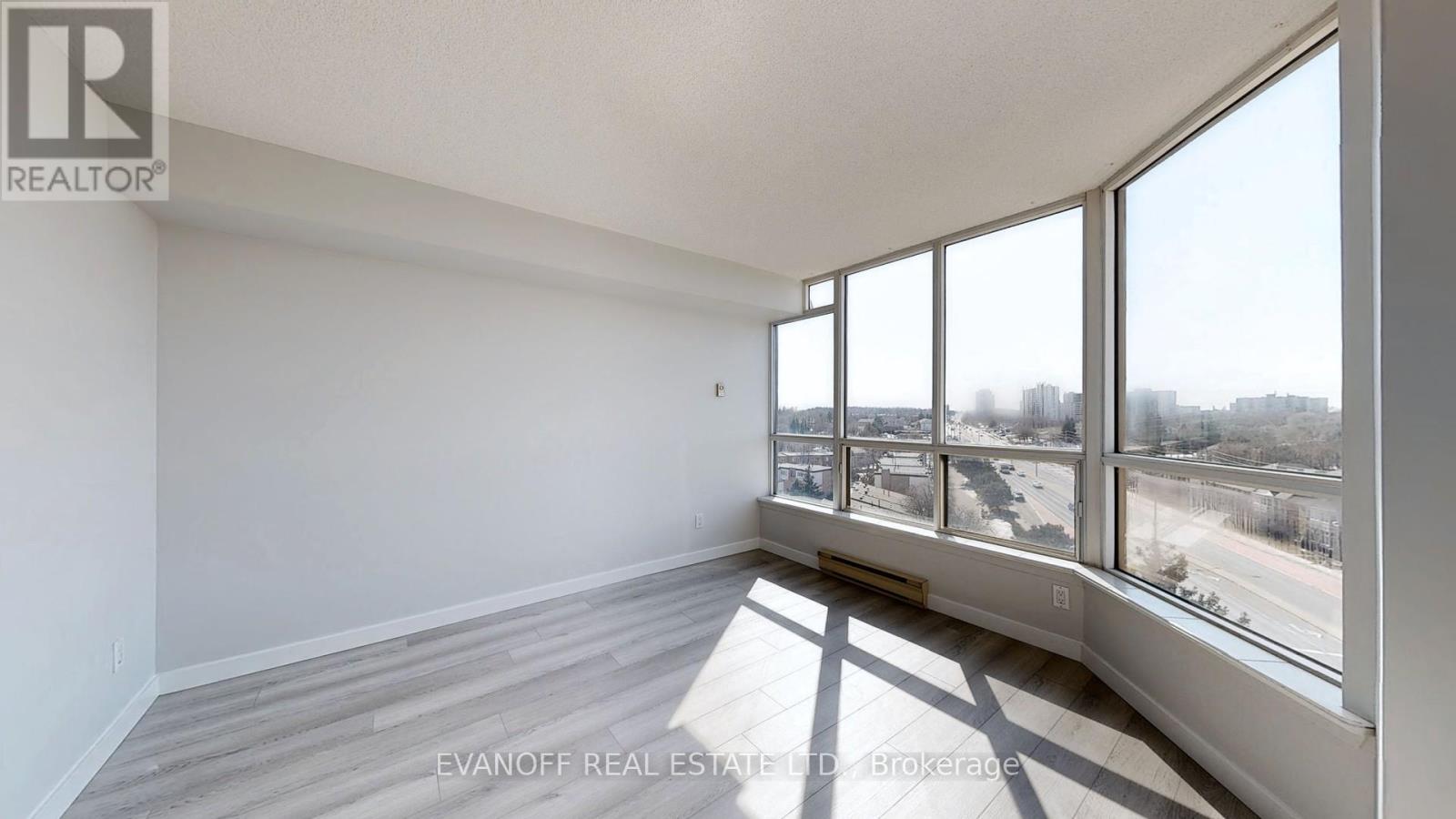 Photo 33 of 1030 10 Guildwood Parkway, Toronto ON