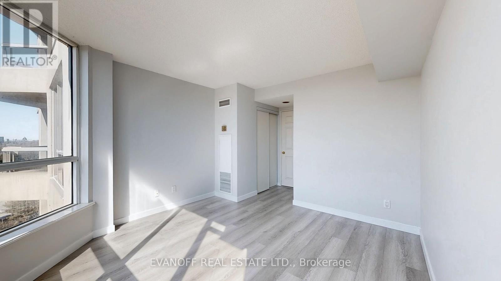 Photo 34 of 1030 10 Guildwood Parkway, Toronto ON