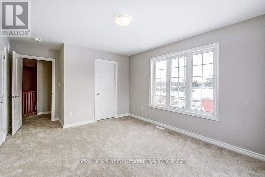 Photo 18 of 201 Breton Street, Clearview ON