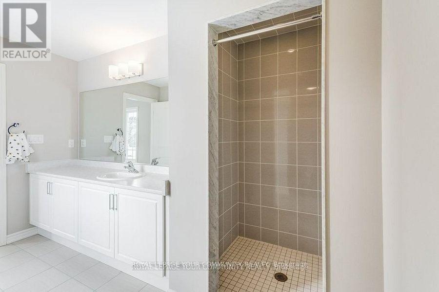 Photo 22 of 201 Breton Street, Clearview ON