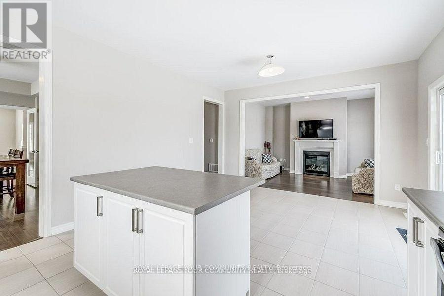 Photo 9 of 201 Breton Street, Clearview ON