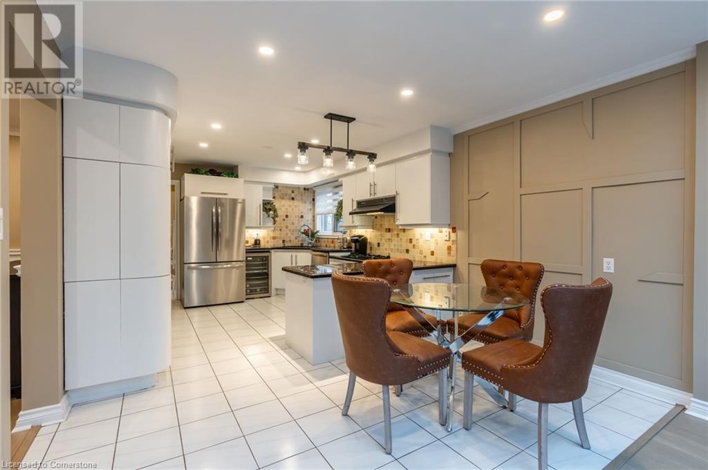 Photo 11 of 1351 Hazelton Boulevard, Burlington ON