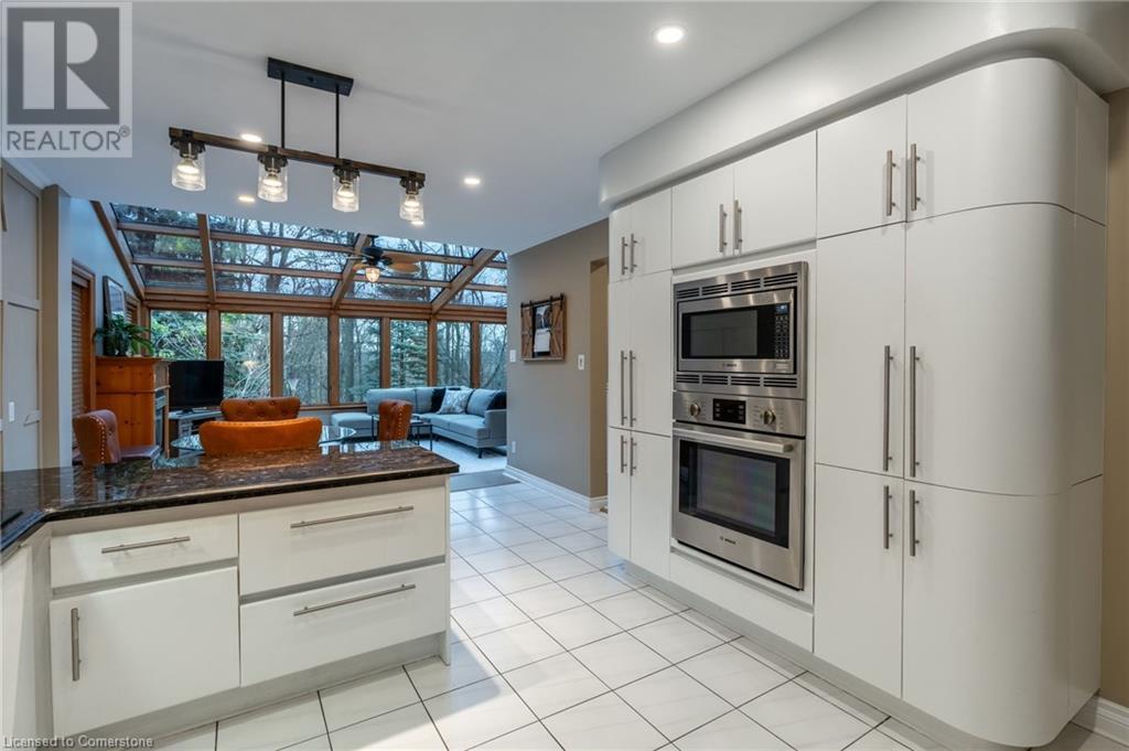 Photo 12 of 1351 Hazelton Boulevard, Burlington ON