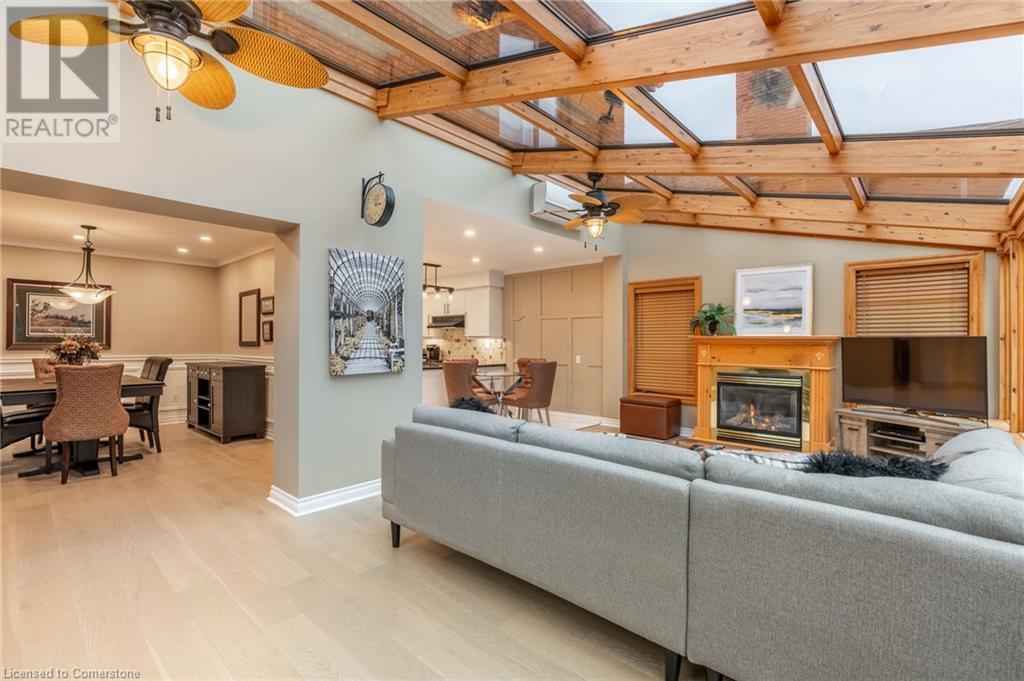 Photo 15 of 1351 Hazelton Boulevard, Burlington ON