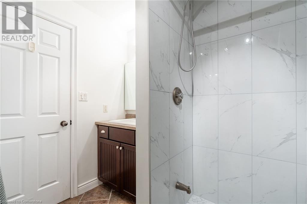 Photo 26 of 1351 Hazelton Boulevard, Burlington ON