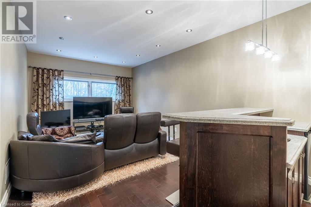 Photo 27 of 1351 Hazelton Boulevard, Burlington ON