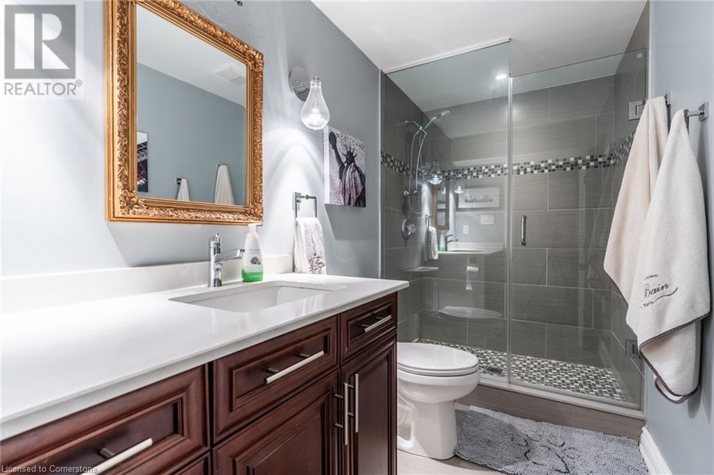 Photo 30 of 1351 Hazelton Boulevard, Burlington ON
