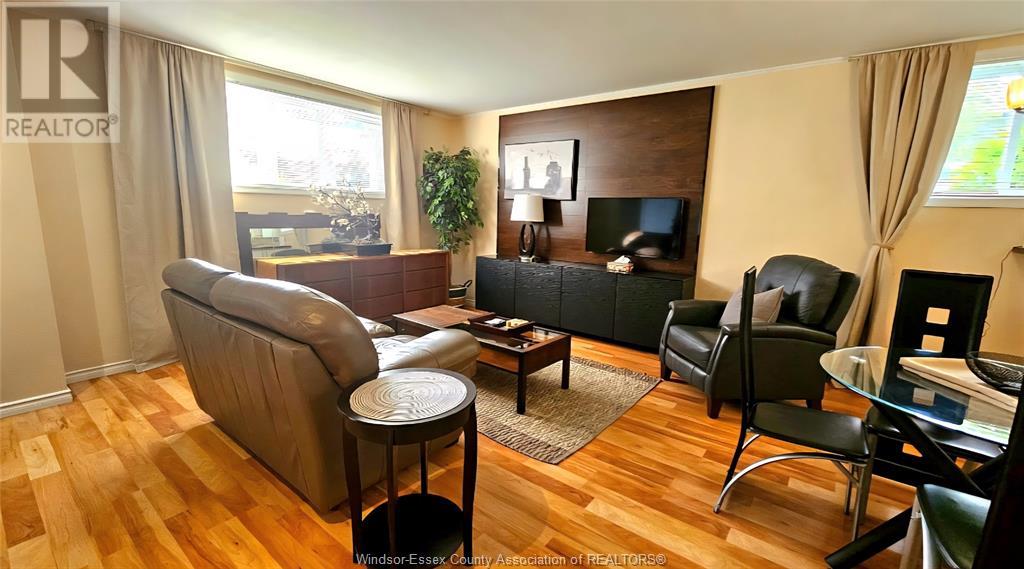 Photo 15 of 1805 Northway Unit 4, Windsor ON