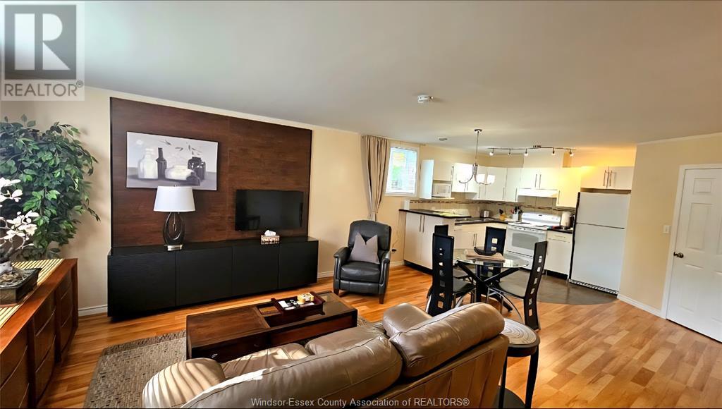 Photo 11 of 1805 Northway Unit 4, Windsor ON