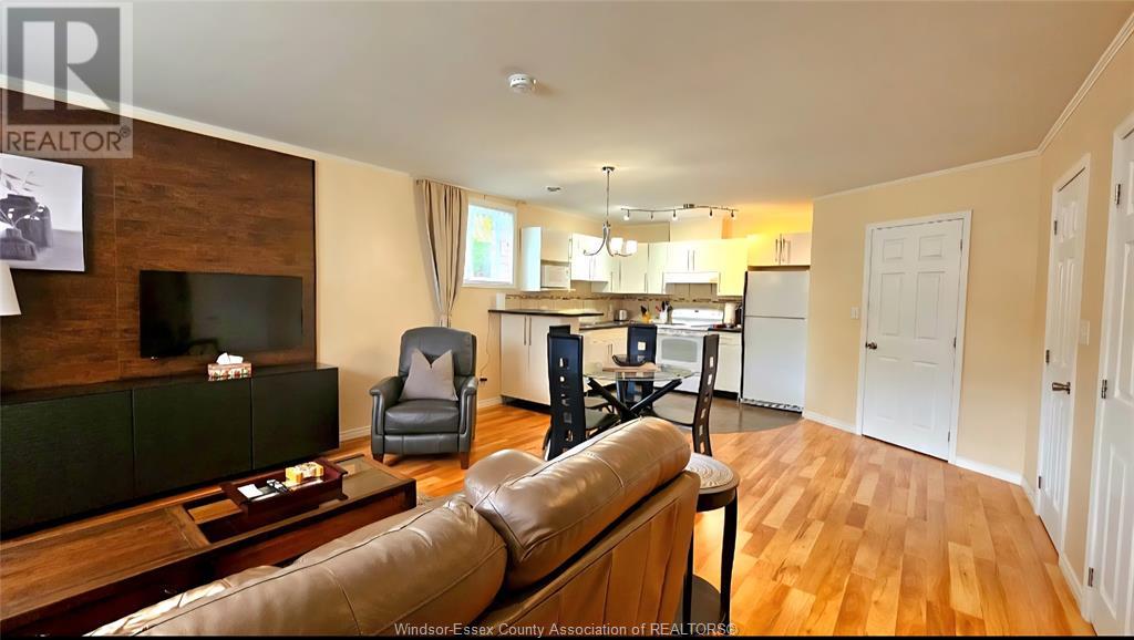 Photo 4 of 1805 Northway Unit 4, Windsor ON