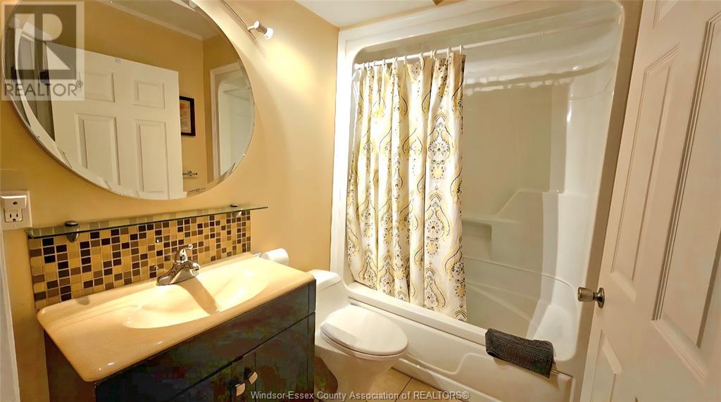 Photo 6 of 1805 Northway Unit 4, Windsor ON