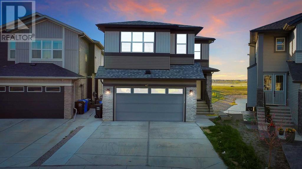 47 Corner Meadows Row NE, Calgary, Alberta
