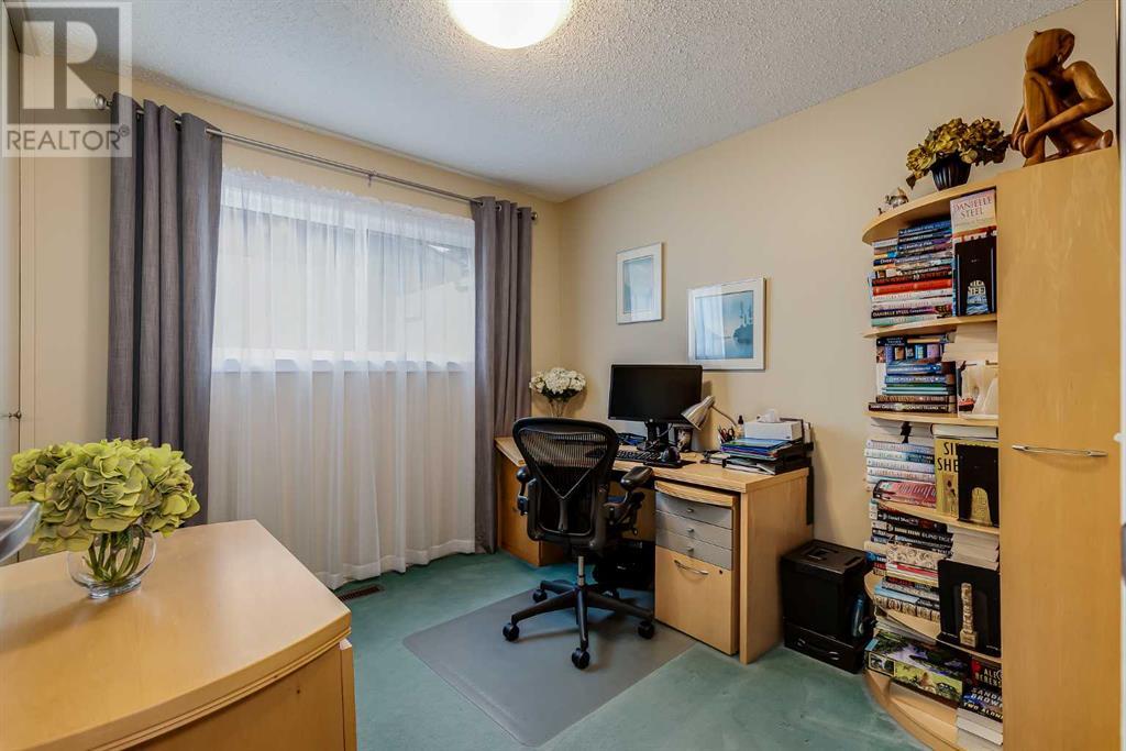 Single Family House Bungalow for Sale in  Manora Rise NE Marlborough Park Calgary 