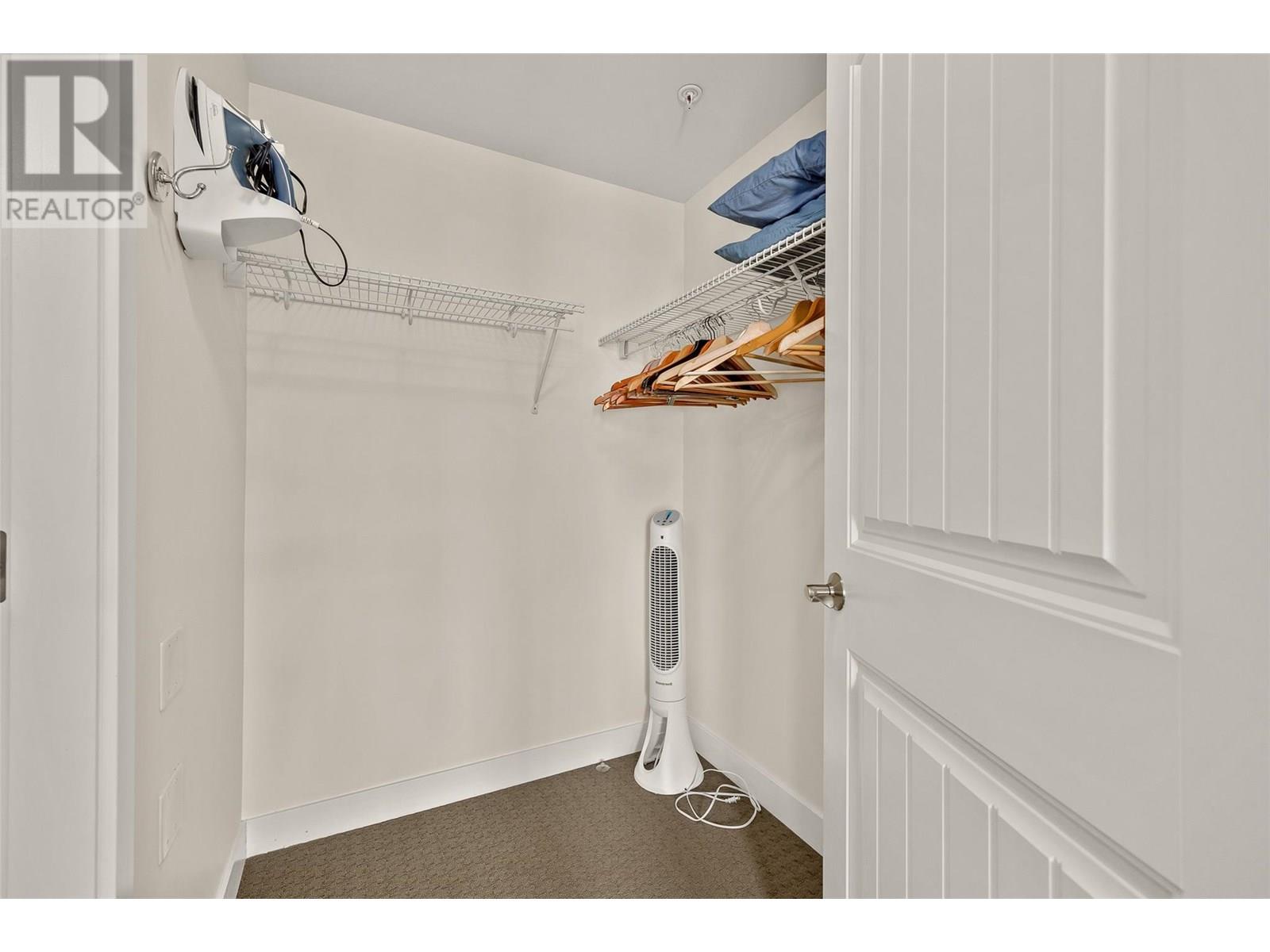 #4305 4038 PRITCHARD DRIVE - Image 23