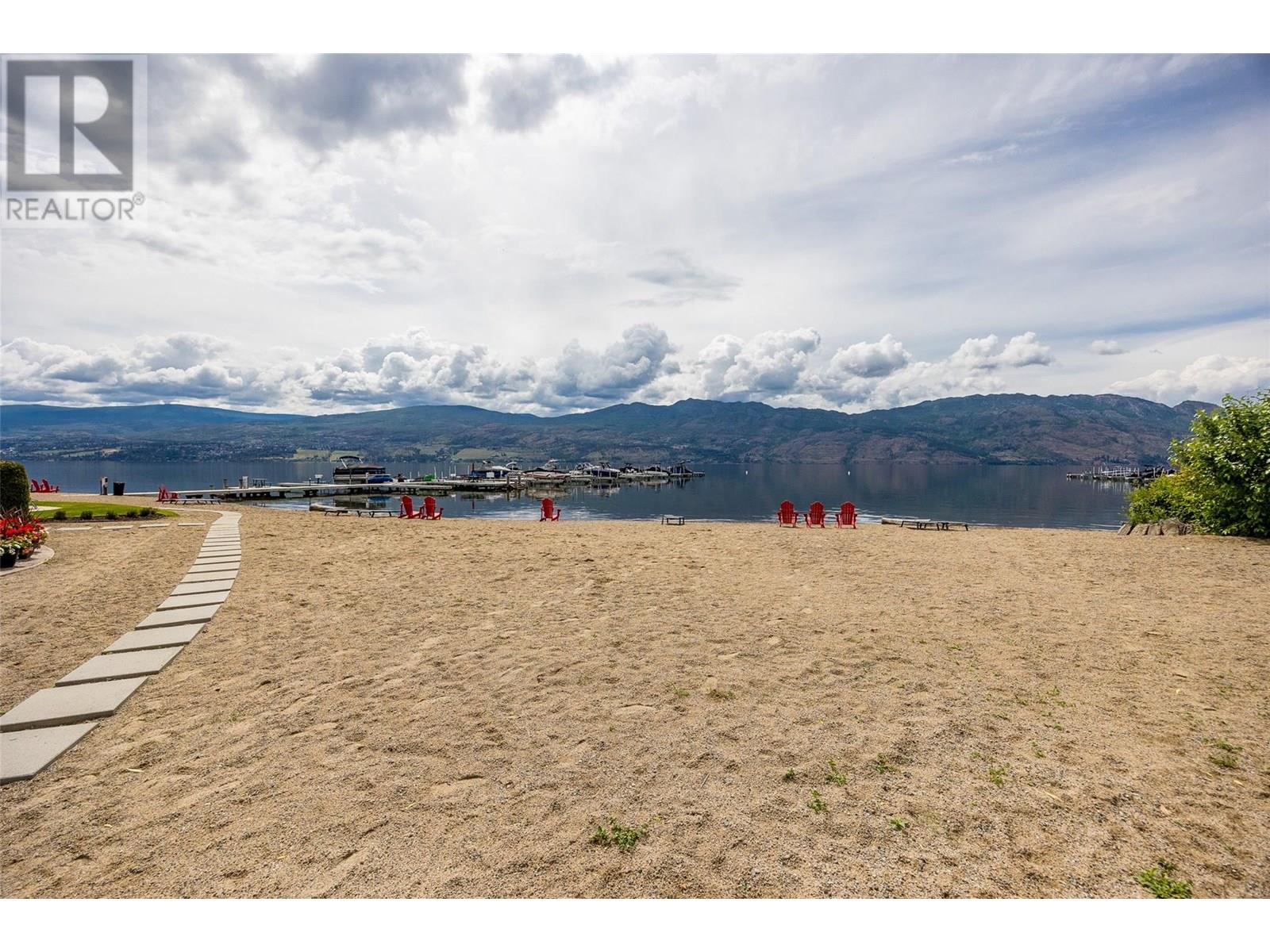 #4305 4038 PRITCHARD DRIVE - Image 37