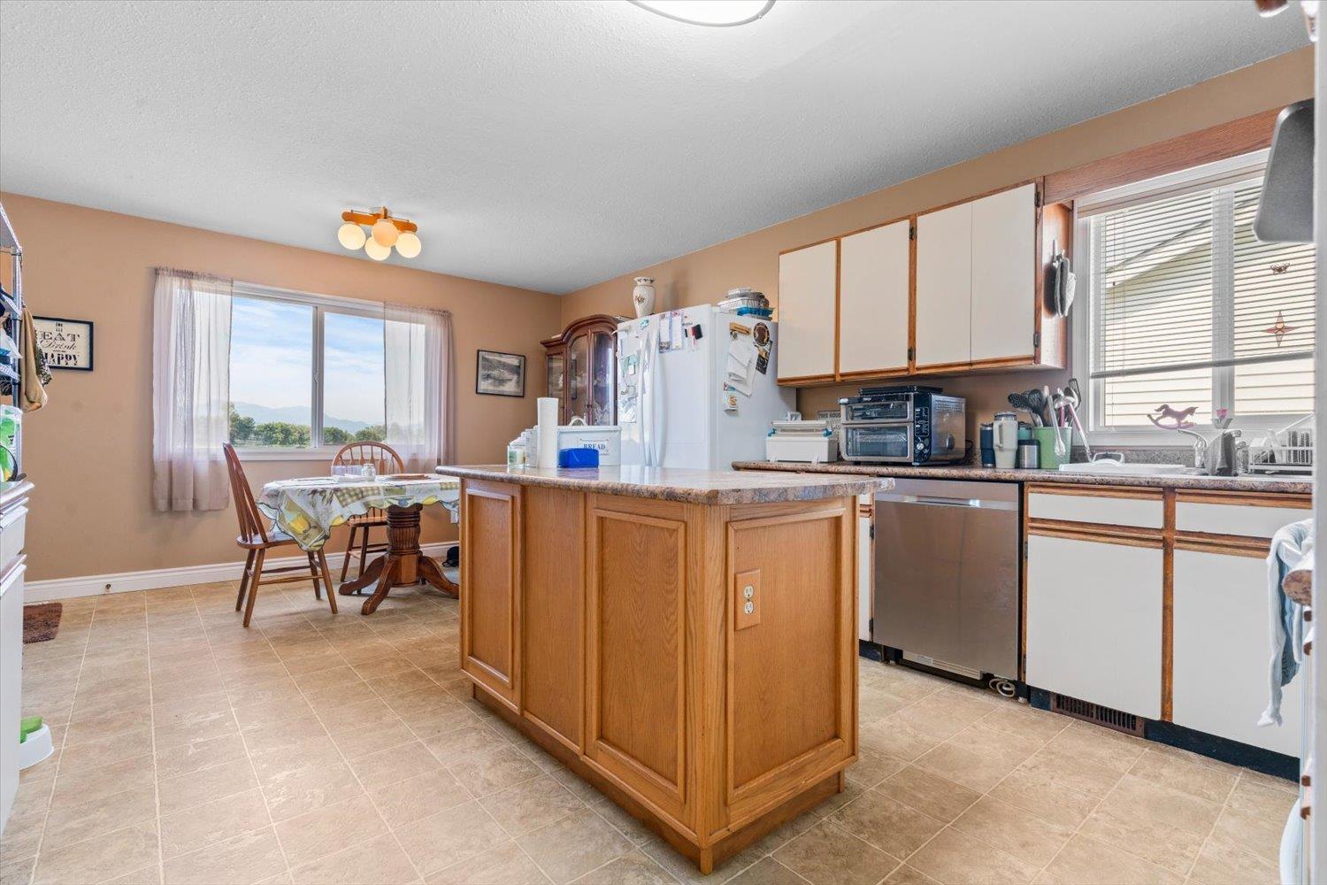 Photo 25 of 45191 Stevenson Road Sardis West Vedder, Chilliwack BC