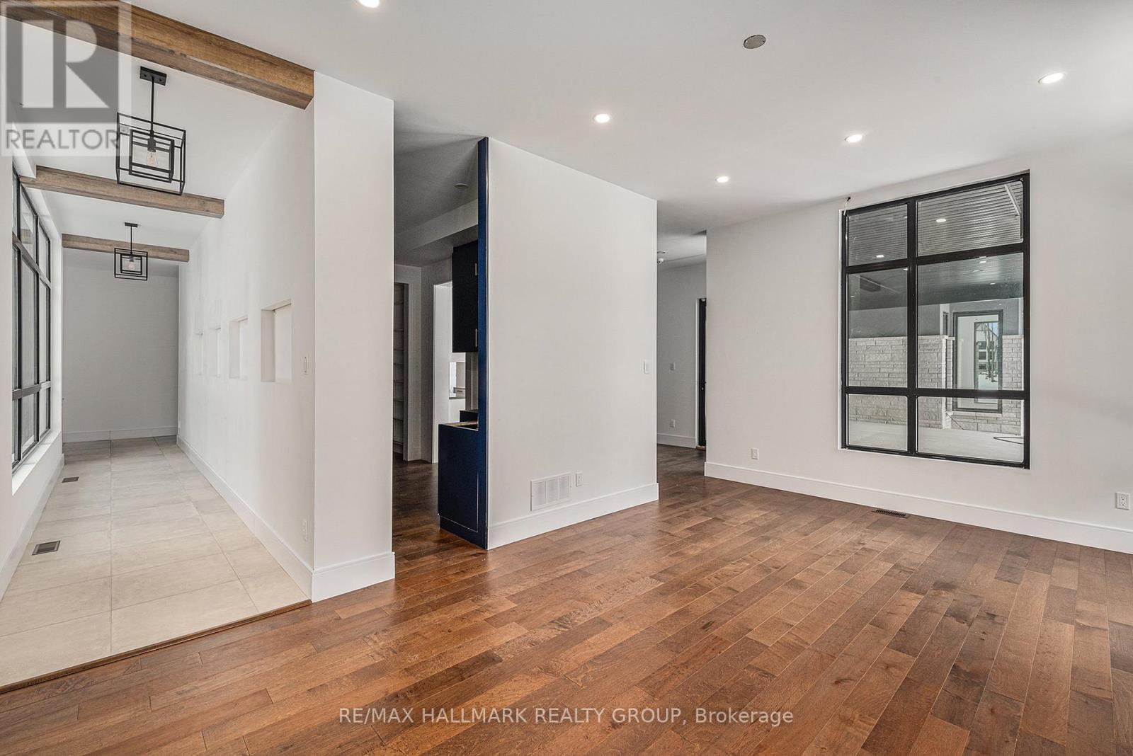 Photo 35 of 132 Robert Taite Drive, Ottawa ON