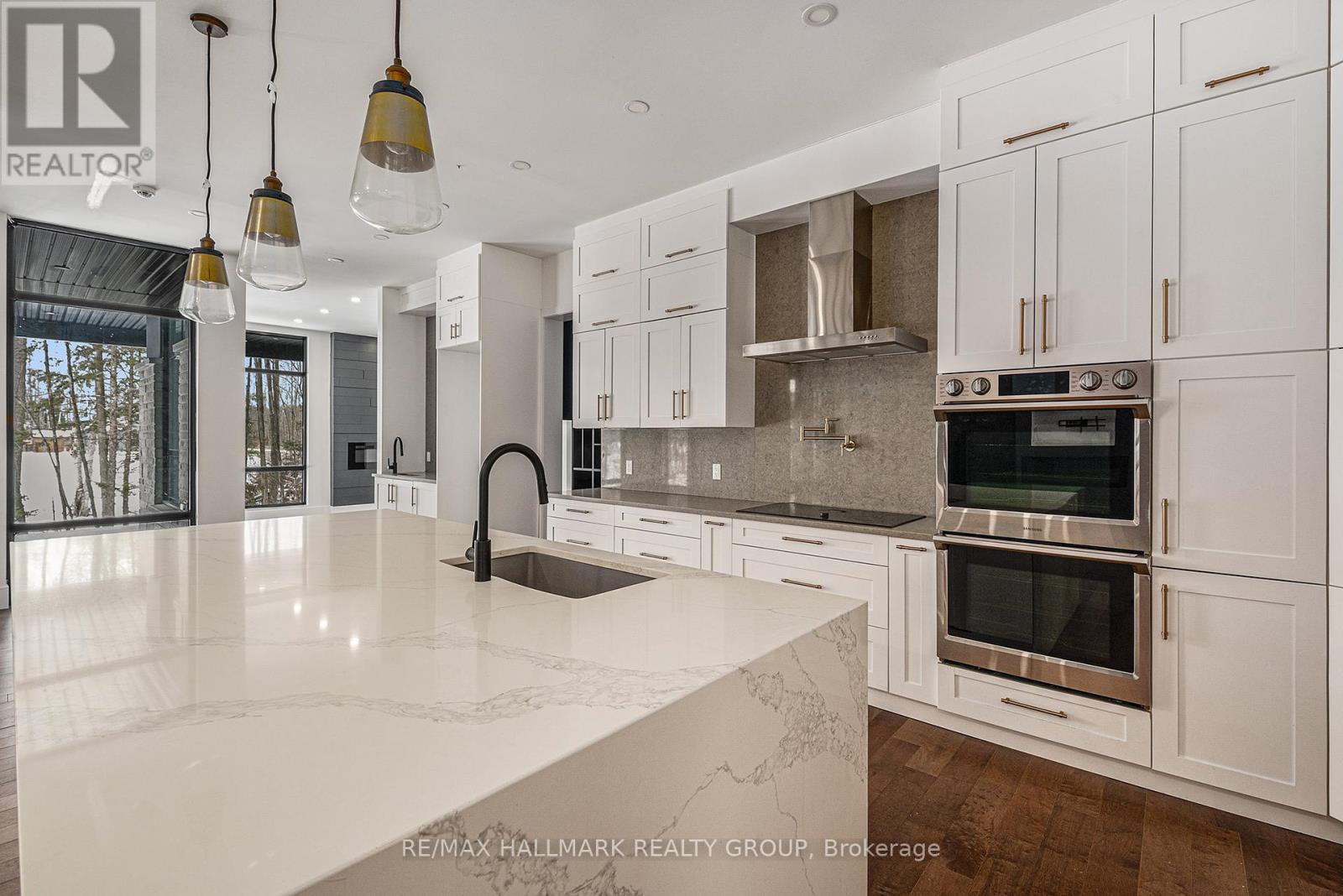 Photo 18 of 132 Robert Taite Drive, Ottawa ON
