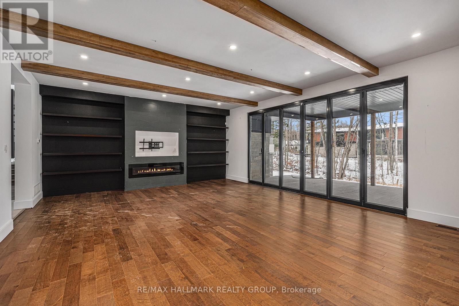 Photo 20 of 132 Robert Taite Drive, Ottawa ON