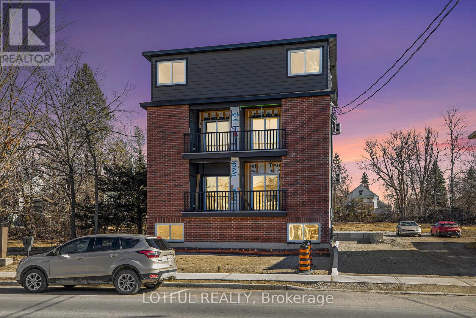 Photo 8 of 101 131 Gore Street E, Perth ON