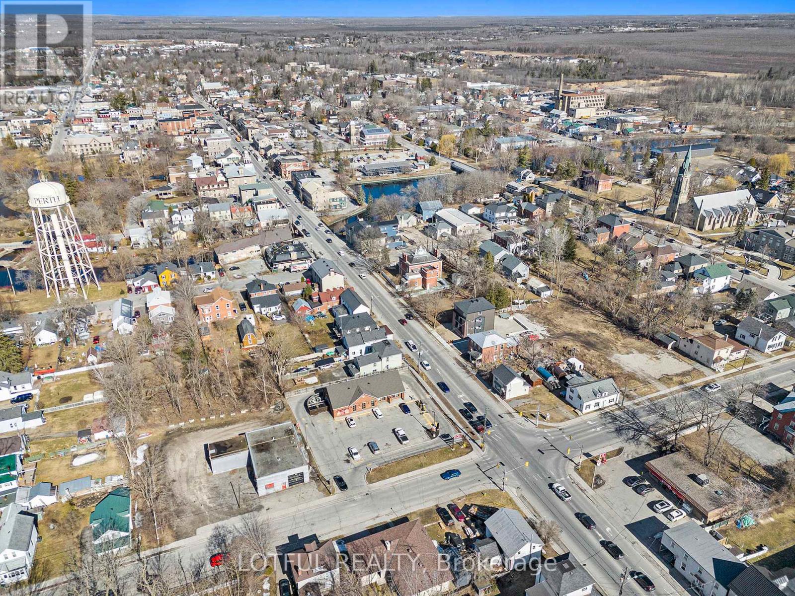 Photo 2 of 101 131 Gore Street E, Perth ON