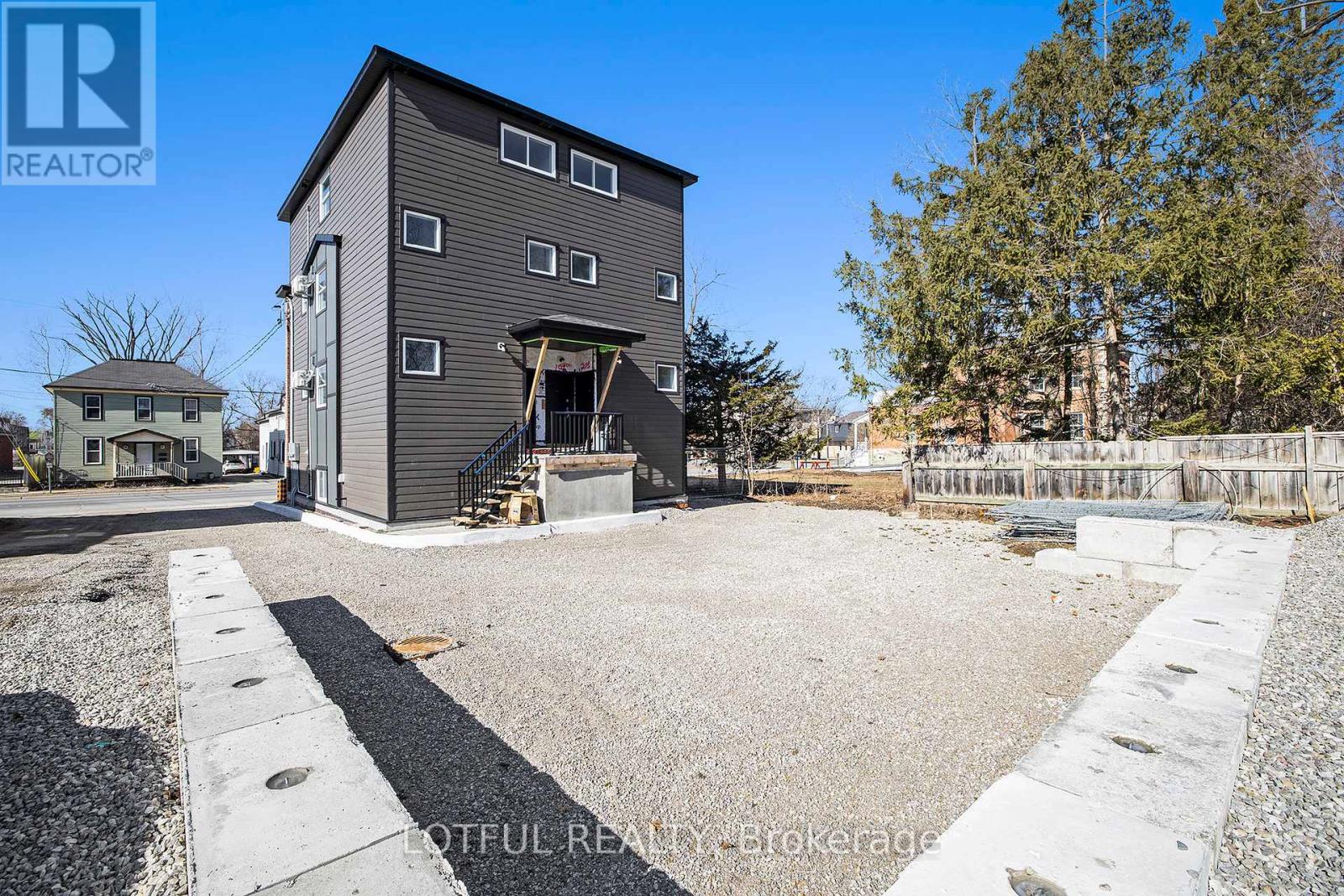 Photo 13 of 102 131 Gore Street E, Perth ON