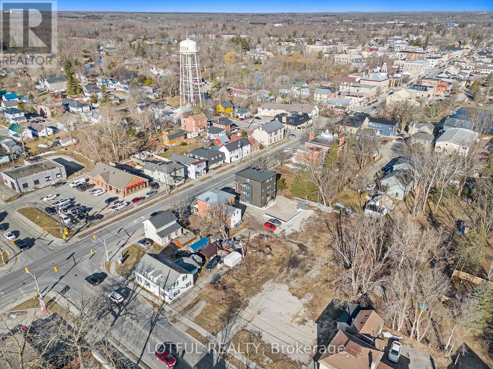 Photo 2 of 102 131 Gore Street E, Perth ON