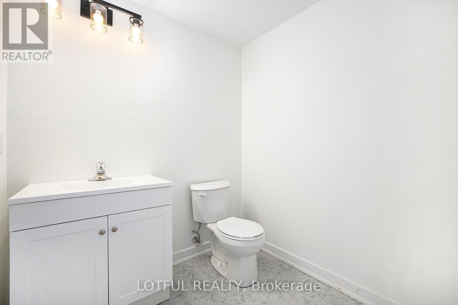 Photo 16 of 102 131 Gore Street E, Perth ON
