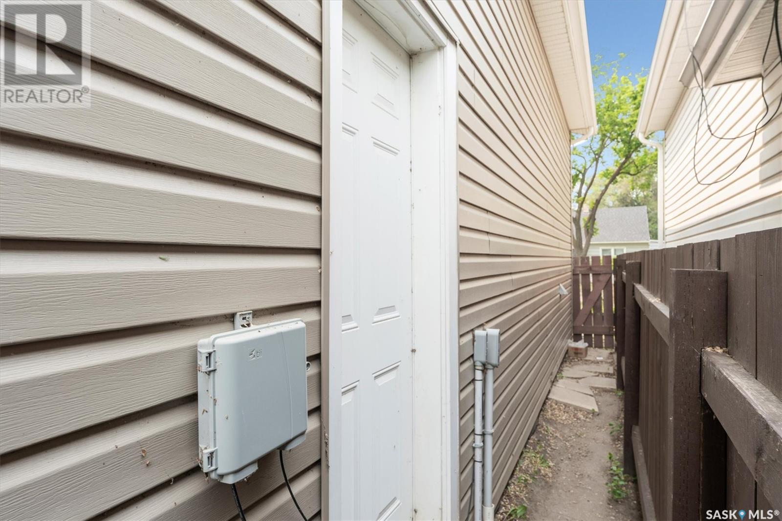 Single Family House for Sale in  C AVENUE N Saskatoon 