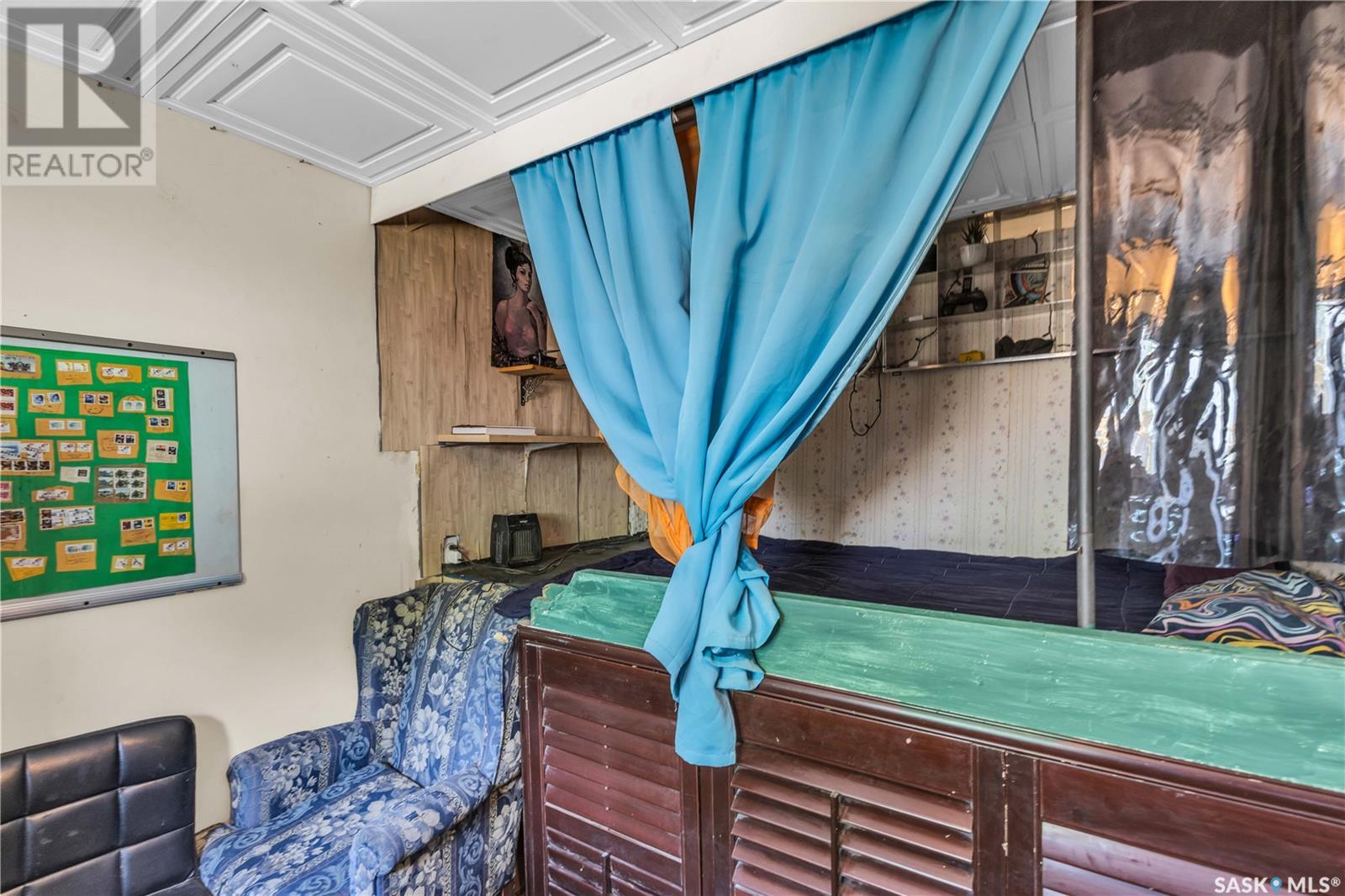 Single Family House Bungalow for Sale in  G AVENUE N Saskatoon 