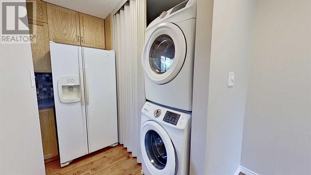 Single Family House for Sale in  Fonda Court SE Forest Heights Calgary 