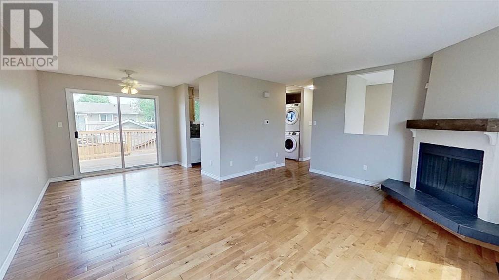 Single Family House for Sale in  Fonda Court SE Forest Heights Calgary 