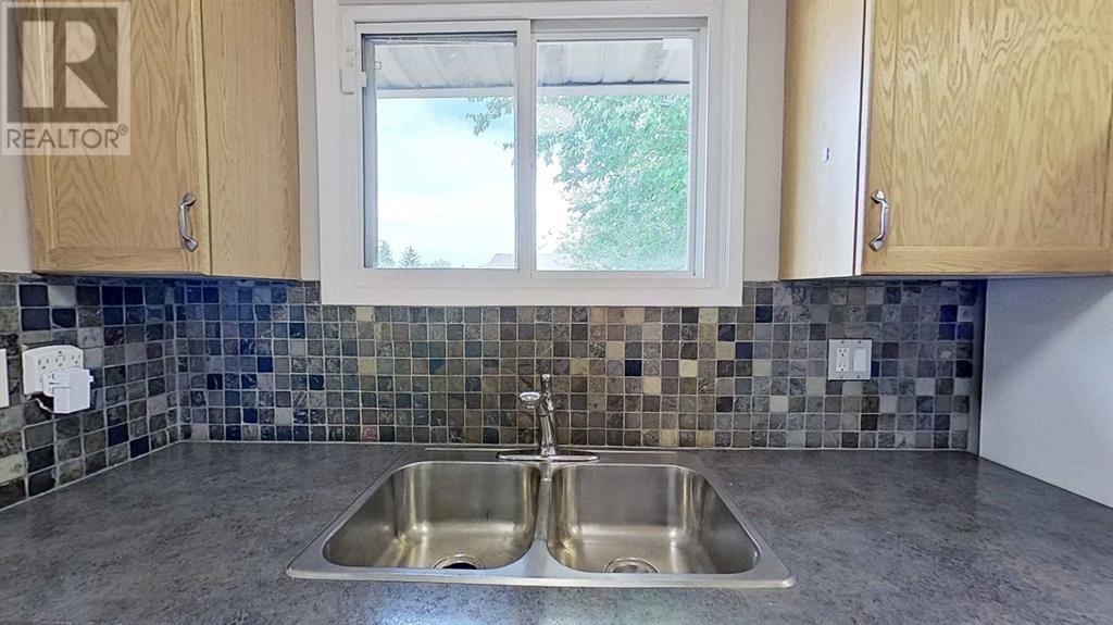 Single Family House for Sale in  Fonda Court SE Forest Heights Calgary 